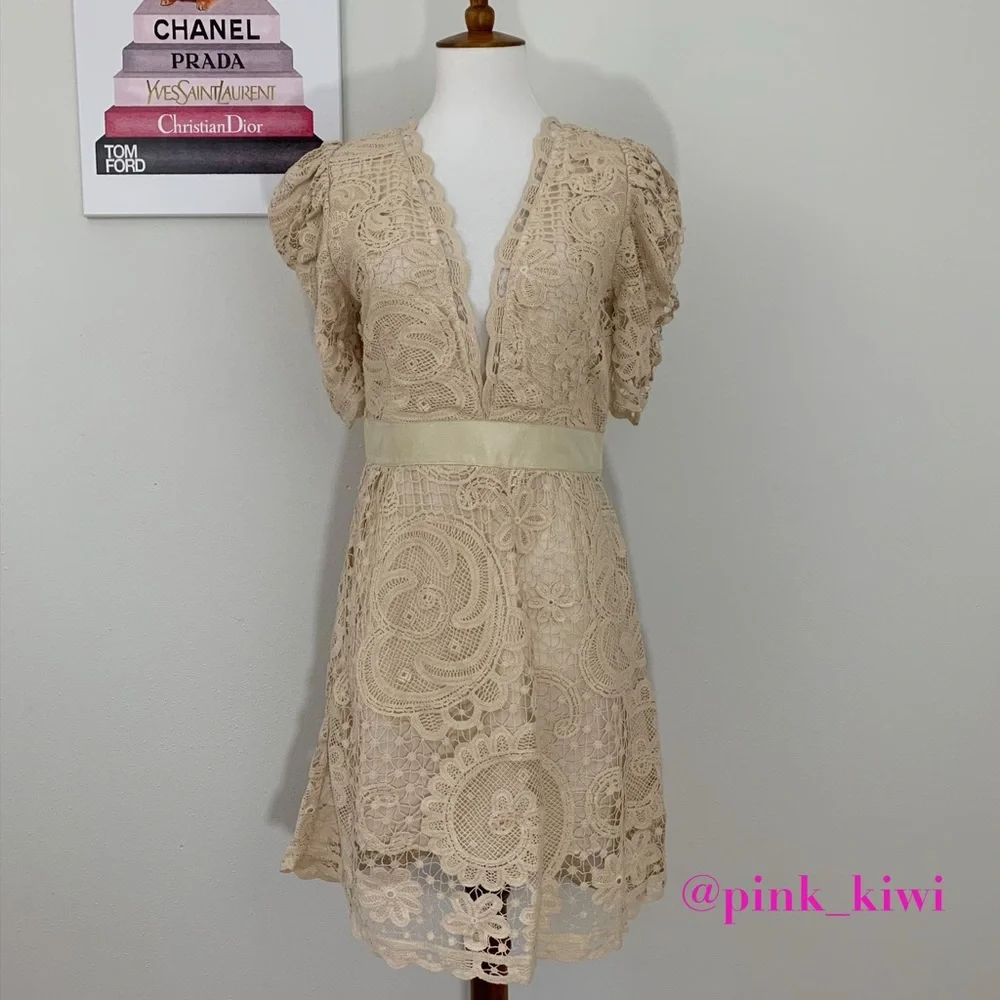 ⬇️REDUCED❗️ LoveShackFancy Daniela Lace Dress - Picture 1 of 16
